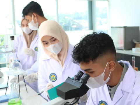 Gambar Artikel Kenapa Fakultas Pertanian Justru Jadi Jurusan “Aman” Untuk Masa Depan?