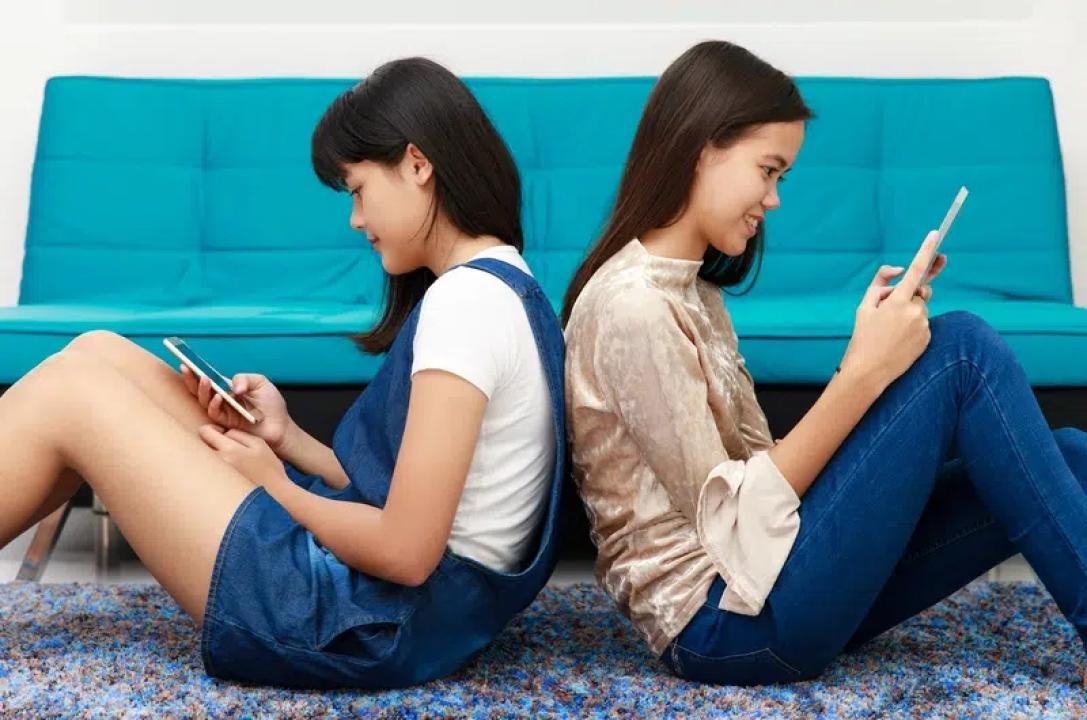 Dampak Digital Terhadap Interaksi Sosial Generasi Muda