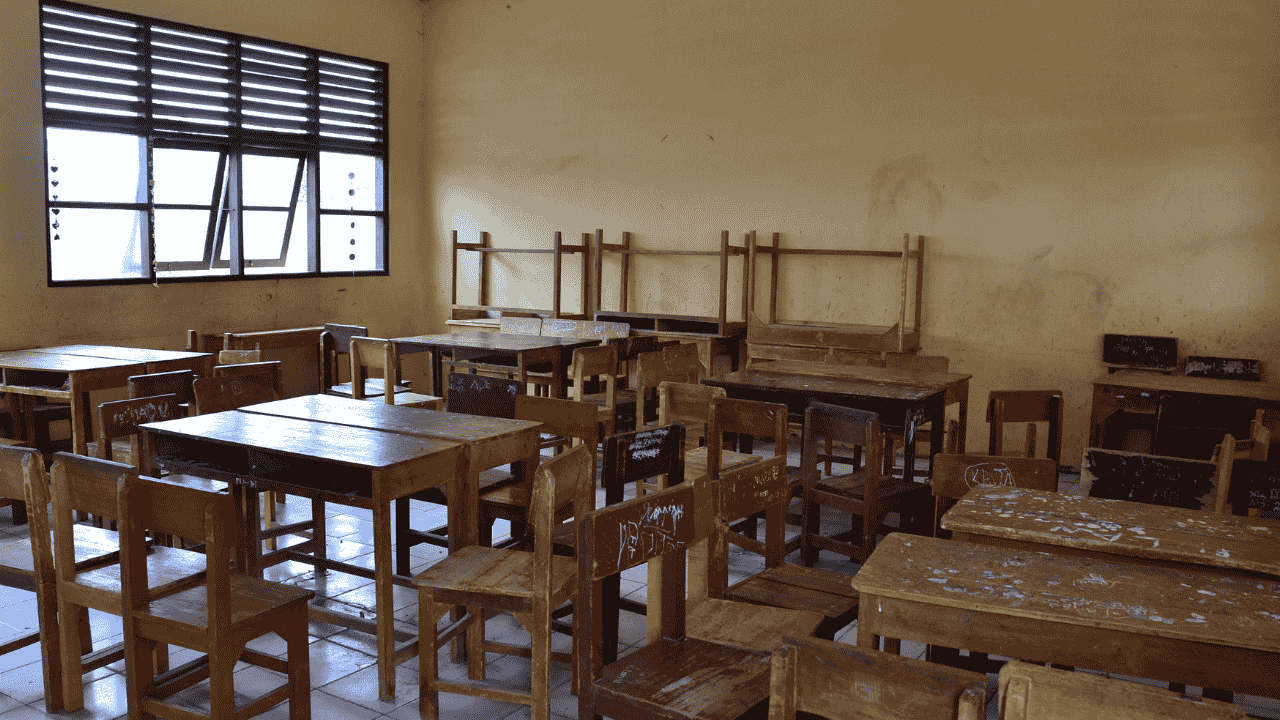 Sekolah Dan Perannya Dalam Masyarakat