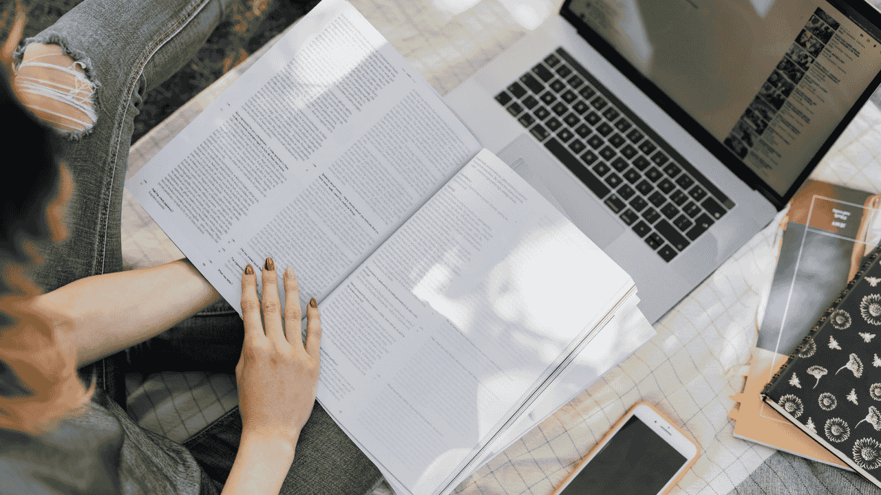 Dinamika Kehidupan Mahasiswa: Antara Tanggung Jawab Akademik Dan Proses Pendewasaan