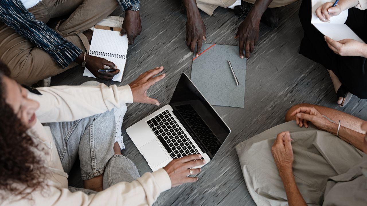 Kehidupan Mahasiswa Sebagai Fase Transisi Menuju Dunia Dewasa