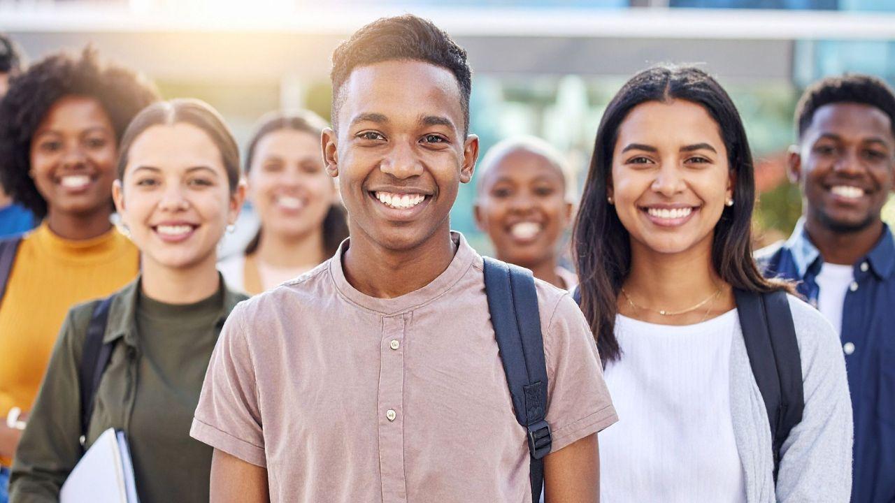 Mahasiswa Sebagai Penggerak Inovasi Pendidikan Di Era Teknologi