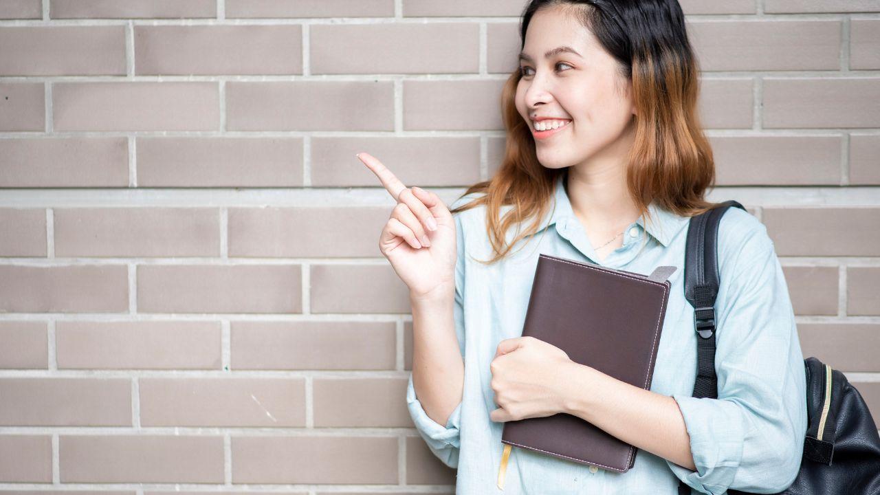Peran Transformasional Universitas Indonesia Dalam Membentuk Mahasiswa Adaptif Dan Berkarakter