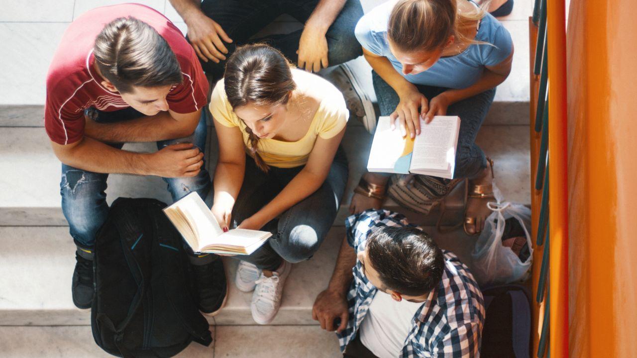 Penguatan Kreativitas Mahasiswa Melalui Kurikulum Adaptif Dan Pendidikan Inklusif