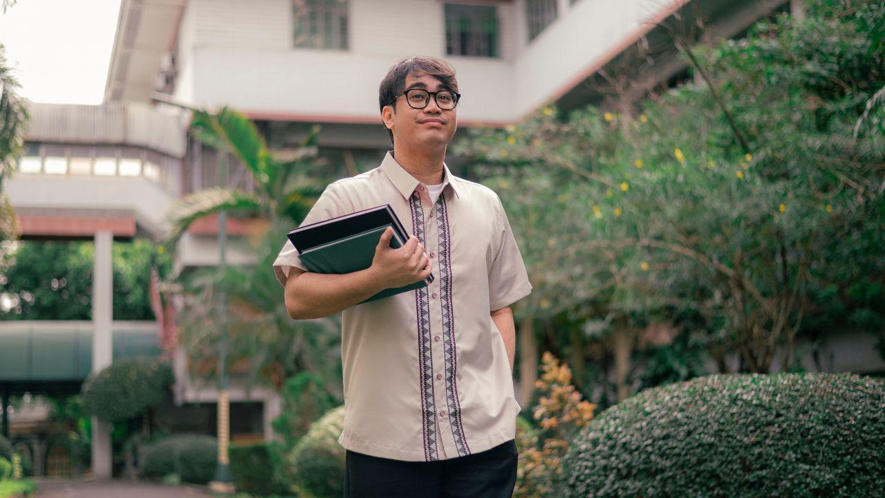 Mahasiswa Dan Pentingnya Public Speaking: Membangun Kepercayaan Diri, Karakter, Dan Kesehatan Mental