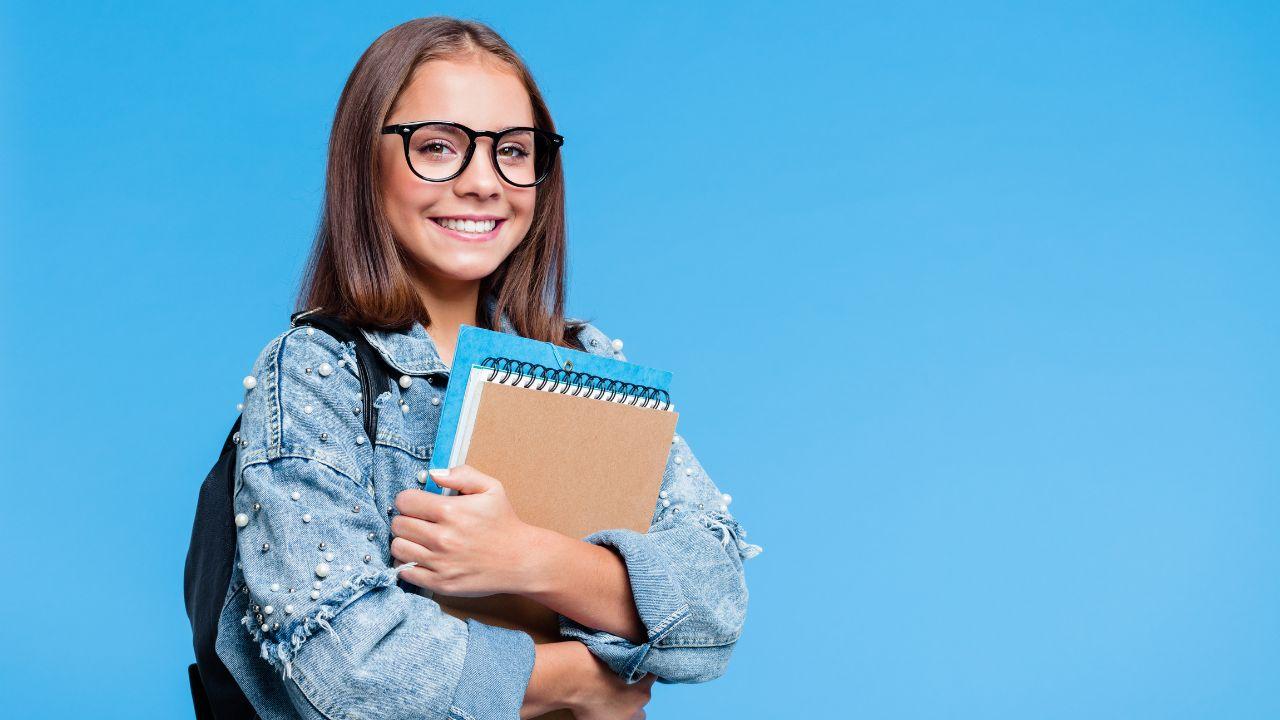 Meningkatkan Kesadaran Kesehatan Mahasiswa Indonesia Untuk Mendukung Prestasi Akademik
