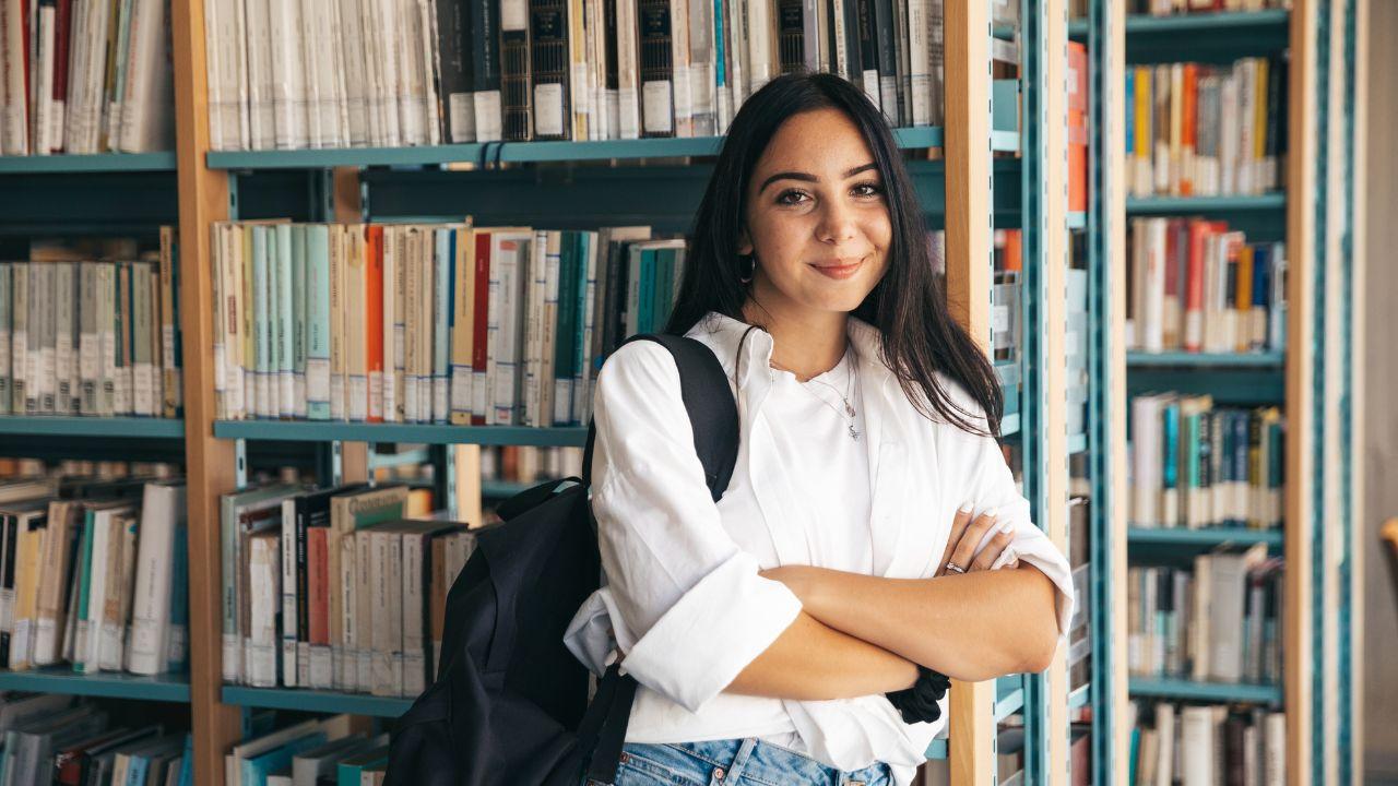 Meningkatkan Kemampuan Problem Solving Mahasiswa Indonesia Dalam Kehidupan Kampus