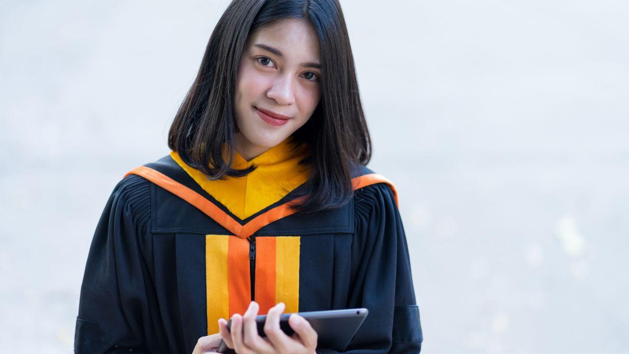 Peran Mahasiswa Dalam Mewujudkan Pendidikan Berkualitas Di Era Modern