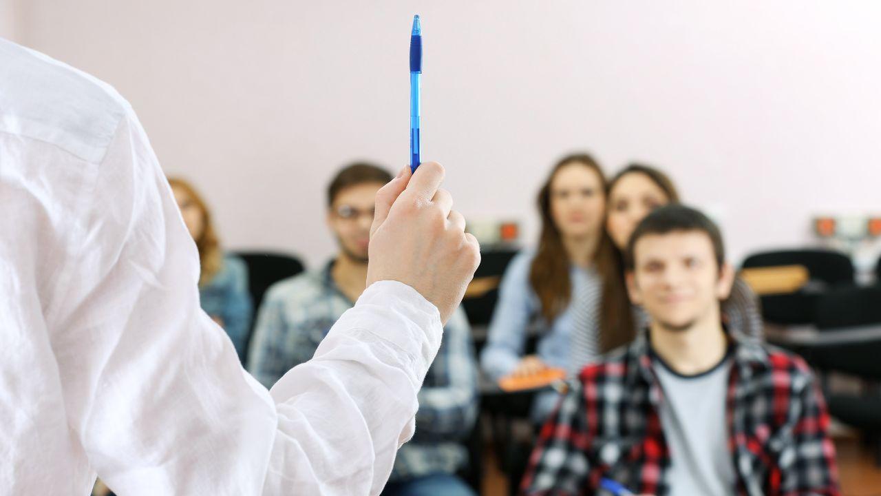Pentingnya Pendidikan Karakter Bagi Mahasiswa Di Perguruan Tinggi