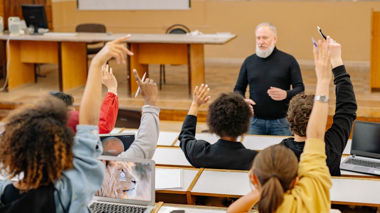 Mahasiswa Dan Proses Pencarian Jati Diri Di Bangku Kuliah