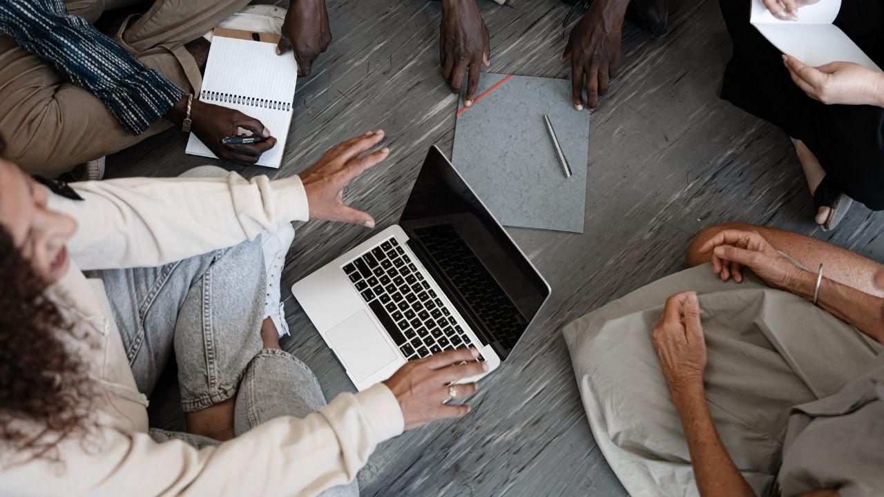 Mahasiswa Dan Dinamika Kehidupan Akademik Di Era Digital