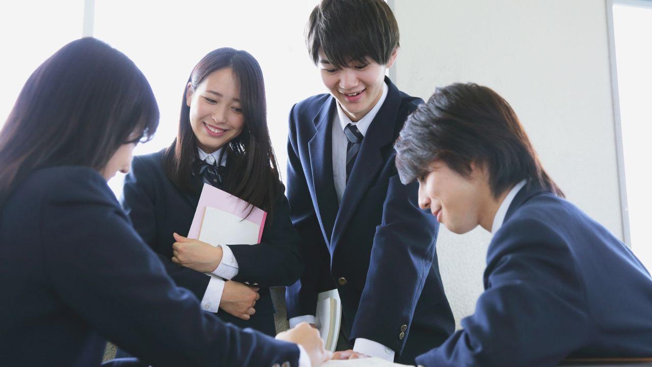 Mahasiswa Dan Pengalaman Hidup Mandiri Selama Menempuh Pendidikan Tinggi