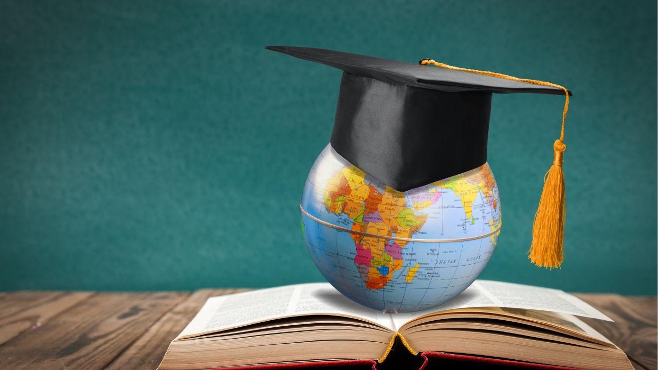 Mahasiswa Dan Persiapan Karier Setelah Lulus