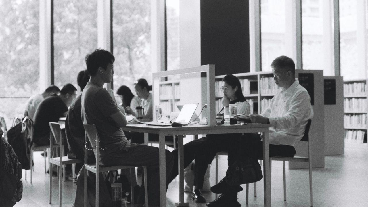 Aktivitas Kampus Dan Keseimbangan Hidup Mahasiswa