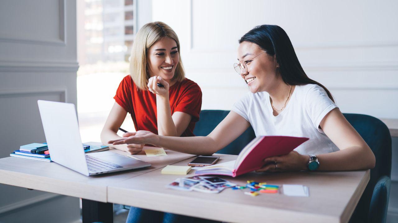 Mahasiswa Dan Keseimbangan Antara Akademik, Organisasi, Dan Kehidupan Pribadi