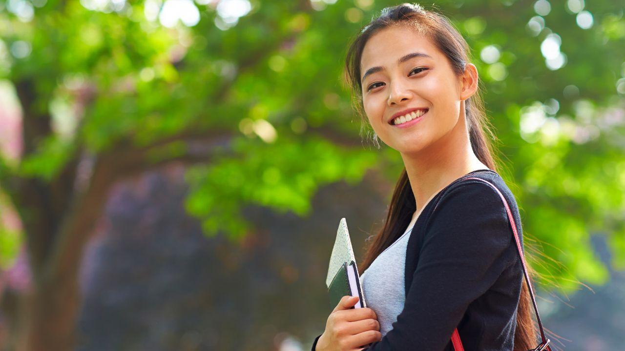 Mahasiswa Indonesia Dan Peran Kesehatan Mental Dalam Keberhasilan Akademik