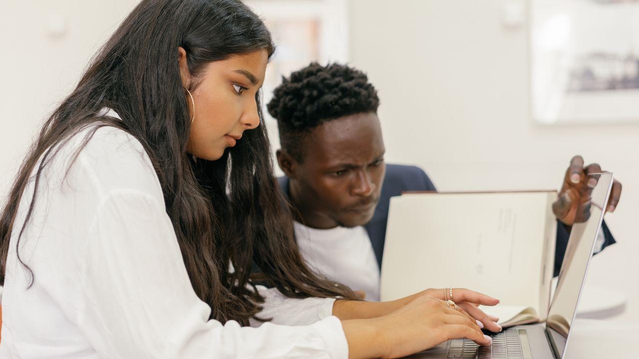 Dinamika Kehidupan Mahasiswa Dalam Sistem Pendidikan Tinggi Yang Terus Berkembang