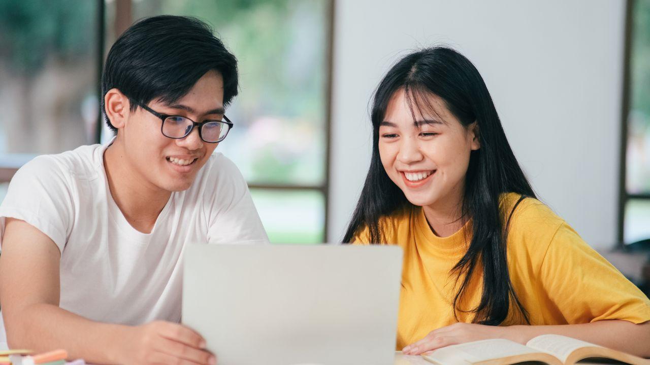 Kolaborasi Universitas Dan Mahasiswa Dalam Meningkatkan Mutu Pendidikan Tinggi