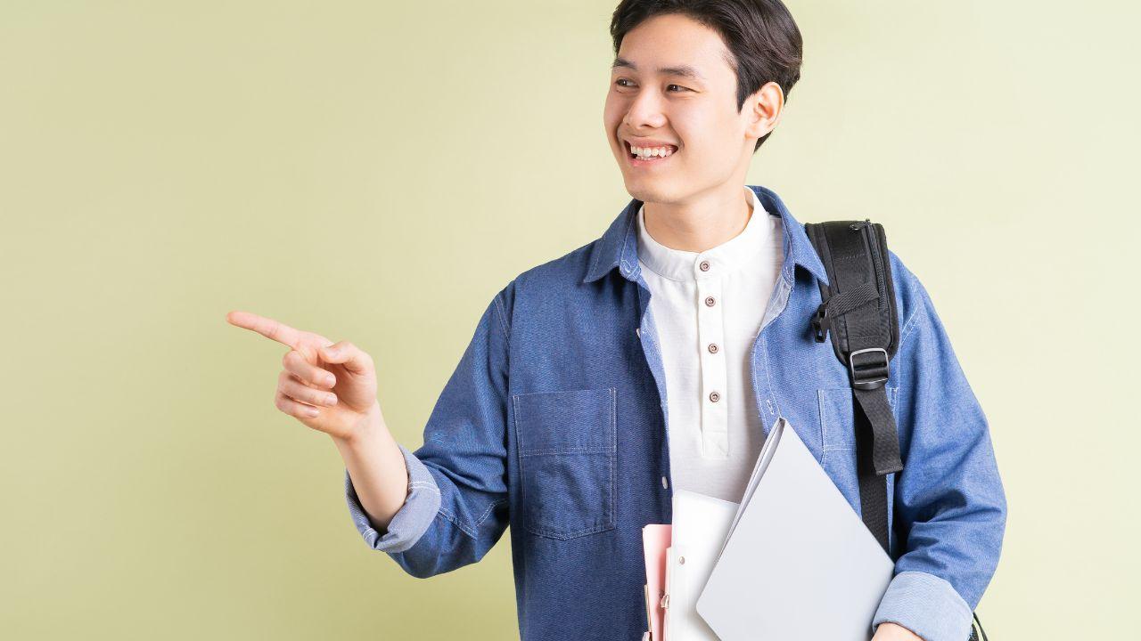 Mahasiswa Inspiratif: Menggabungkan Akademik, Kreativitas, Dan Empati