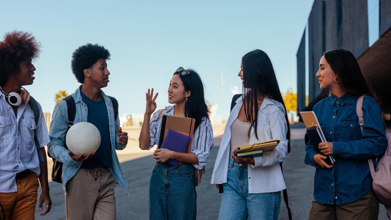 Kampus Sebagai Wadah Pembelajaran Dan Pengembangan Diri