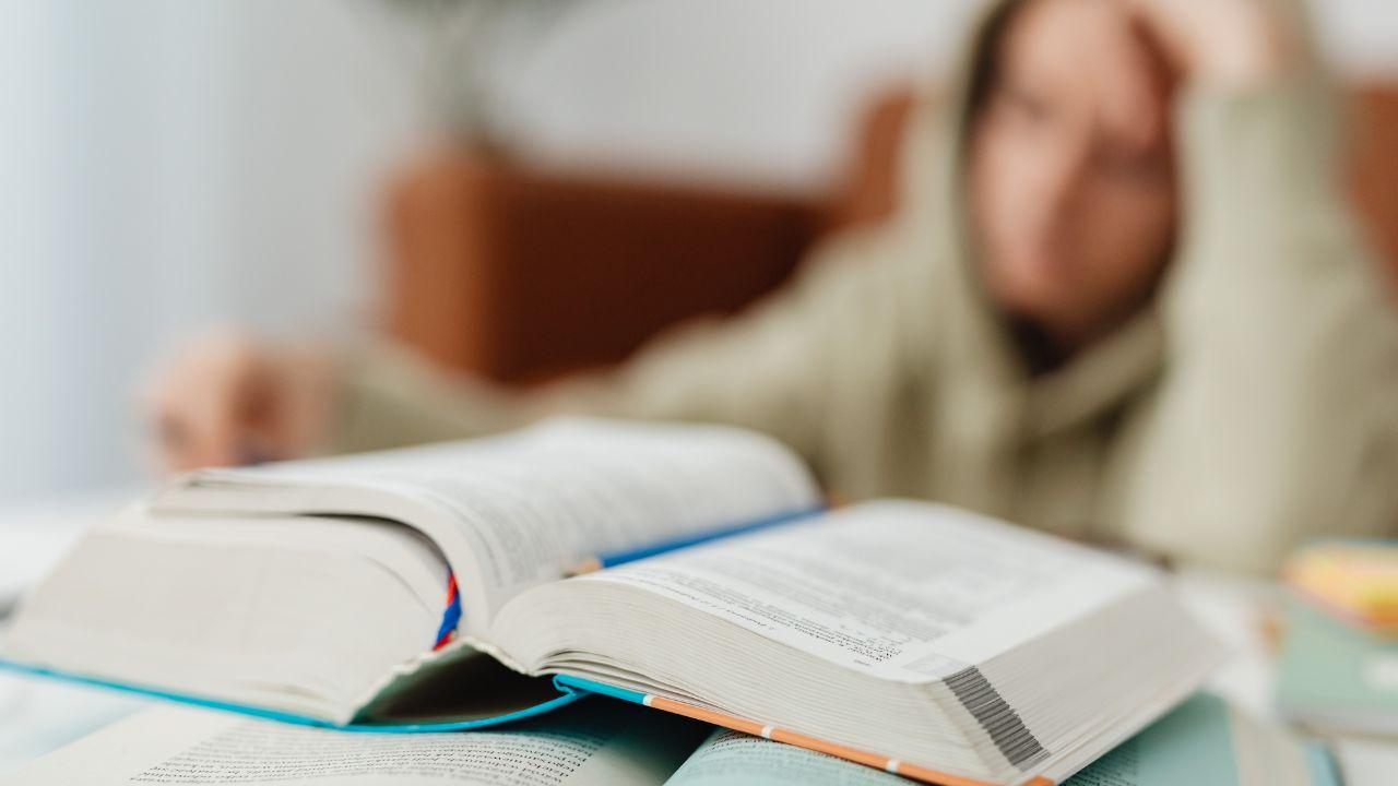 Membangun Kreativitas Dan Karakter Di Lingkungan Kampus