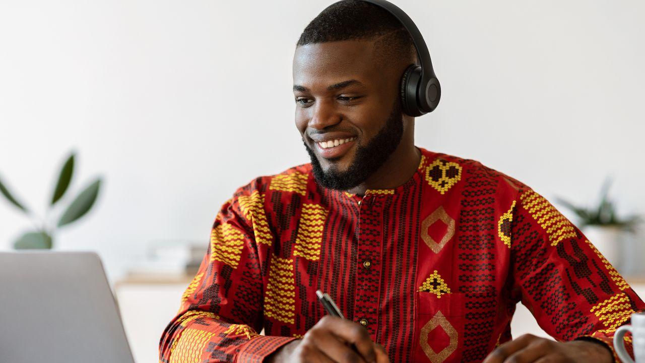 Mahasiswa Sebagai Penggerak Perubahan: Kolaborasi Kurikulum, Organisasi, Dan Pendidikan Inklusif