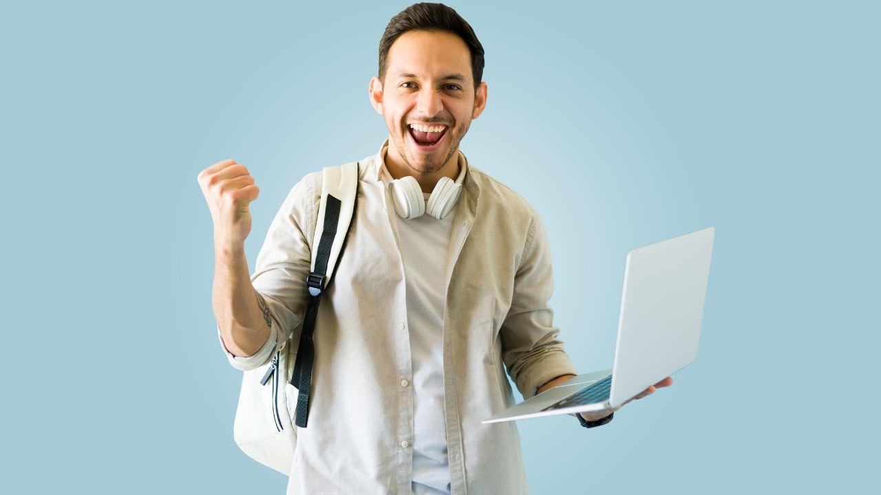 Mahasiswa Dan Lingkungan Kampus Sebagai Ruang Pembelajaran Akademik Dan Sosial