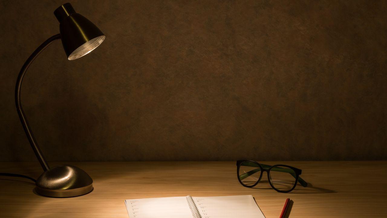 Mahasiswa Dan Penguatan Identitas Diri Melalui Aktivitas Kemahasiswaan