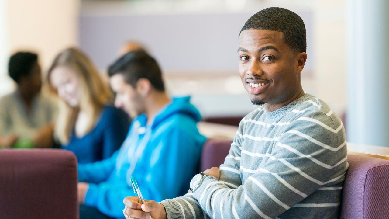 Mahasiswa Dan Etika Akademik: Menjaga Integritas Dalam Dunia Pendidikan Tinggi