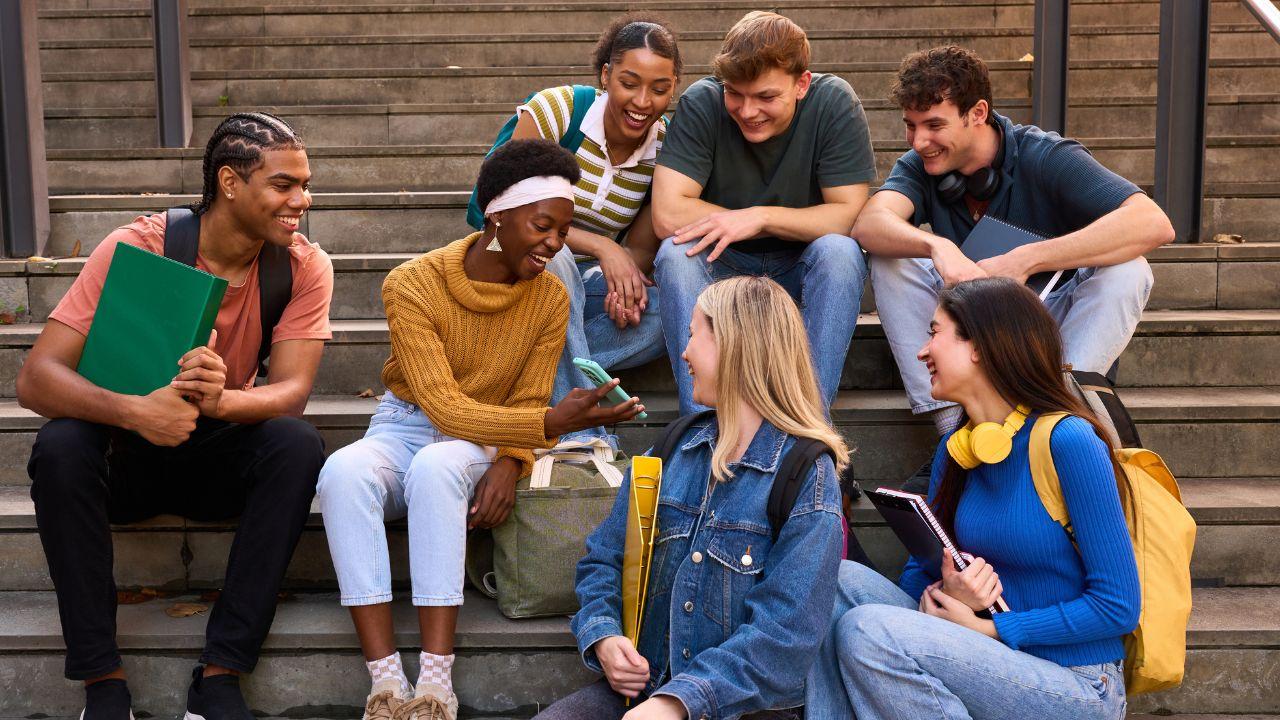 Mahasiswa Dan Manajemen Waktu: Strategi Bertahan Di Tengah Padatnya Aktivitas Kampus