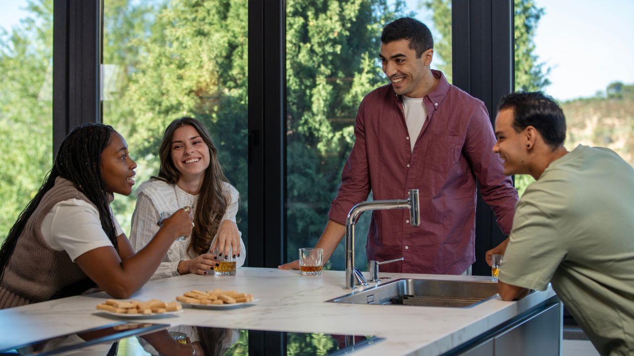 Mahasiswa Dan Strategi Sukses: Mengelola Akademik, Sosial, Dan Kesehatan Untuk Masa Depan