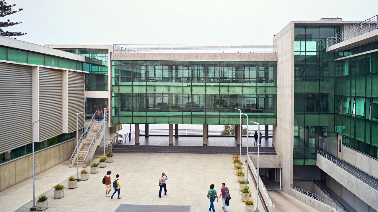 Belajar Dari Kegagalan Akademik: Proses Pendewasaan Mahasiswa