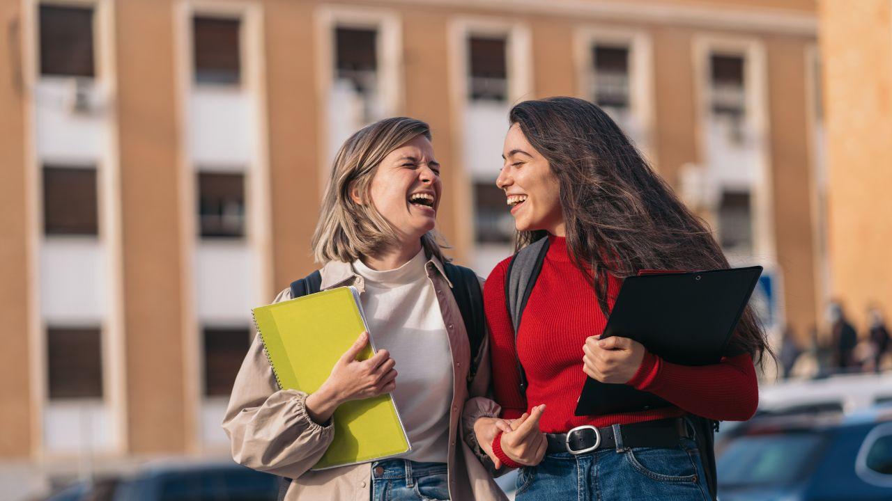 Mahasiswa Dan Peran Universitas Dalam Mewujudkan Pendidikan Tinggi Yang Berkeadilan