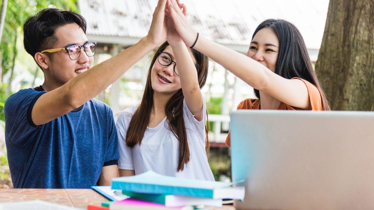 Mahasiswa Dan Persiapan Memasuki Dunia Kerja Sejak Bangku Kuliah