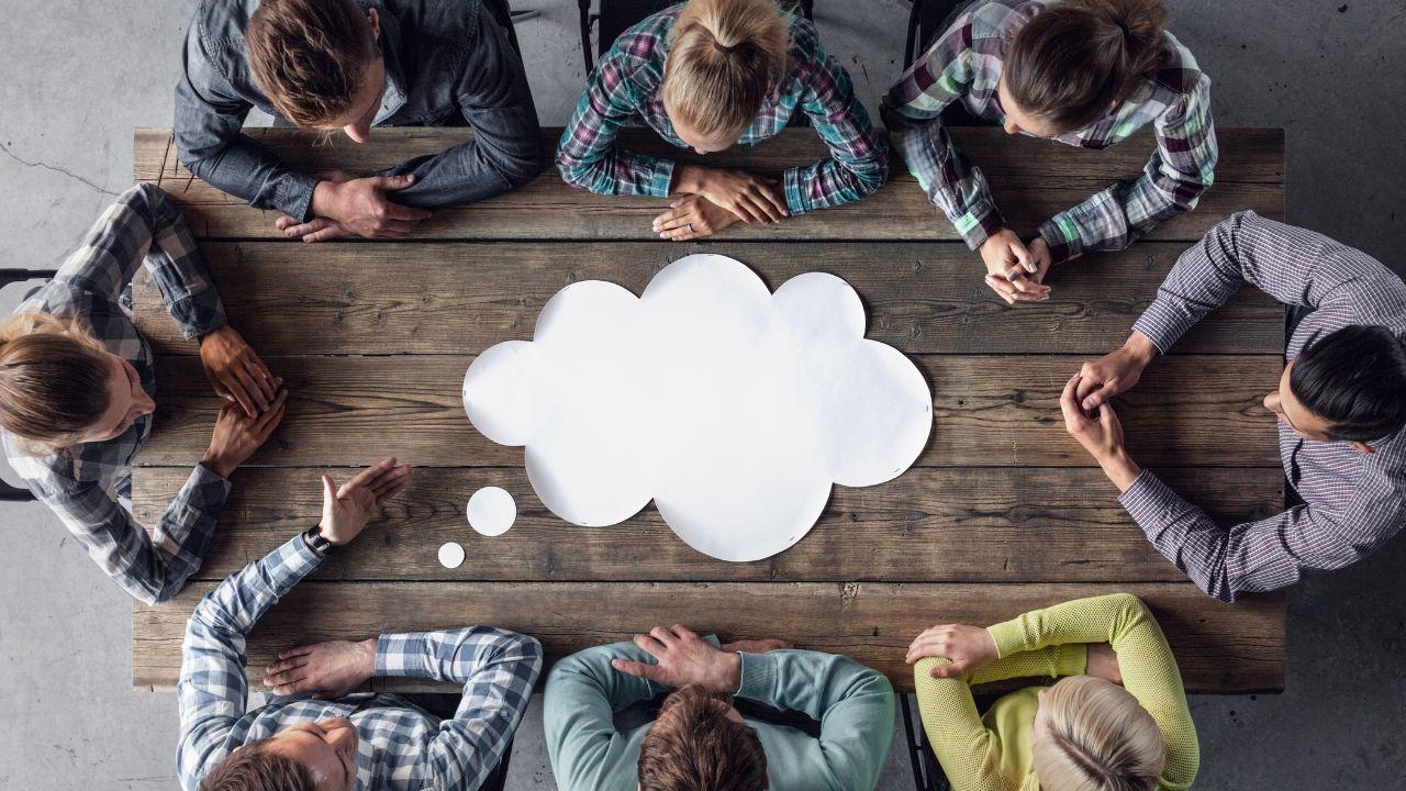 Makna Menjadi Mahasiswa Di Tengah Perubahan Sosial Dan Zaman Digital