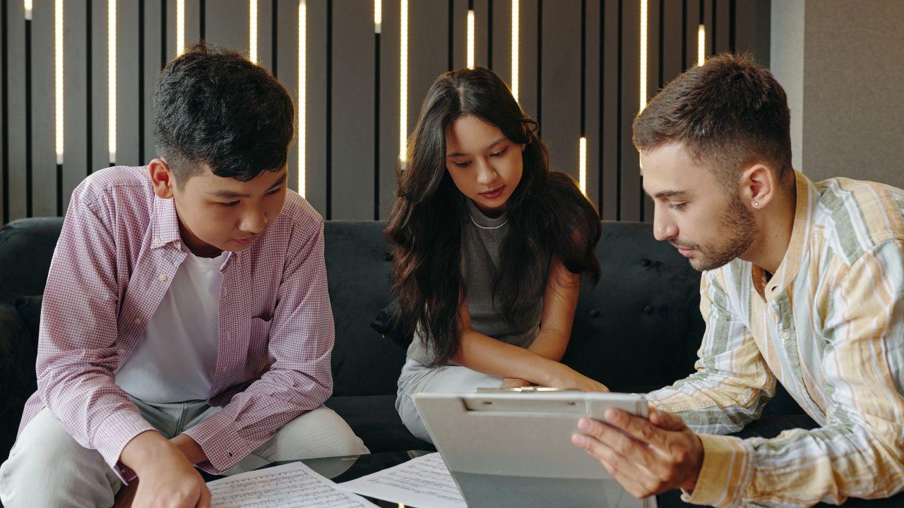 Potret Kehidupan Mahasiswa Indonesia Dalam Lingkup Pendidikan Tinggi