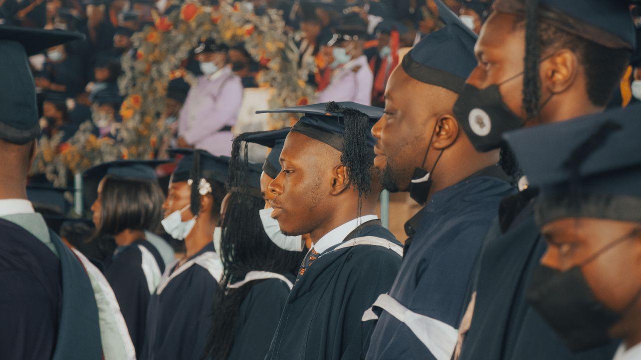 Kehidupan Mahasiswa Indonesia: Belajar Mandiri Di Tengah Lingkungan Kampus