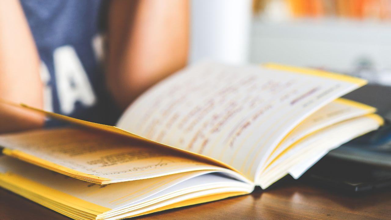 Kehidupan Mahasiswa Indonesia: Proses Pendewasaan Di Lingkungan Perguruan Tinggi