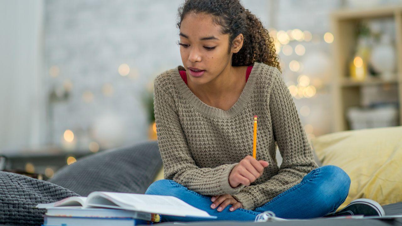 Mahasiswa Indonesia: Menjadi Mandiri Di Tengah Dinamika Kampus