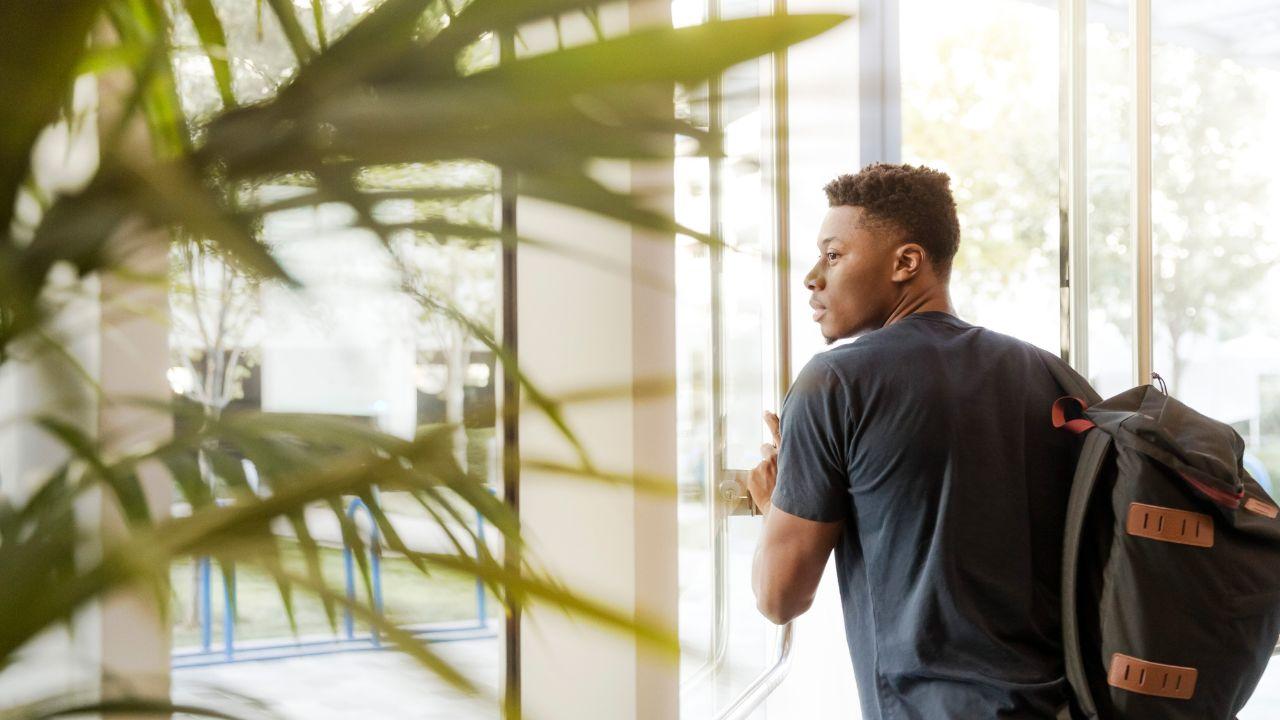 Kehidupan Mahasiswa Indonesia: Proses Pembentukan Karakter Di Bangku Kuliah