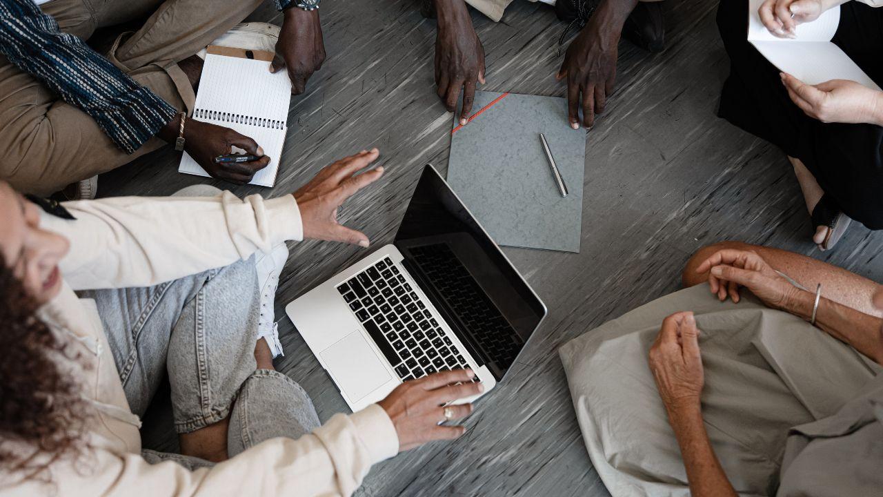 Kehidupan Mahasiswa Indonesia: Menata Masa Depan Sejak Bangku Kuliah