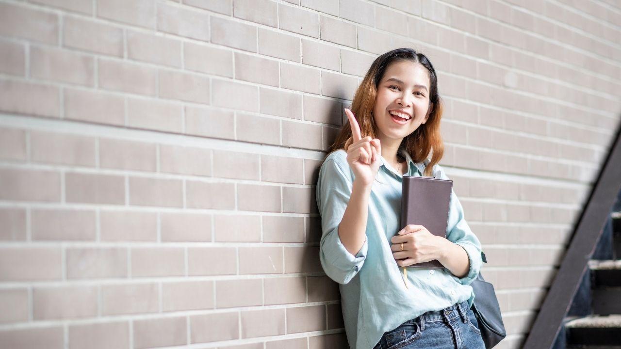 Mahasiswa Dan Realitas Pekerjaan Paruh Waktu Di Tengah Kesibukan Kuliah