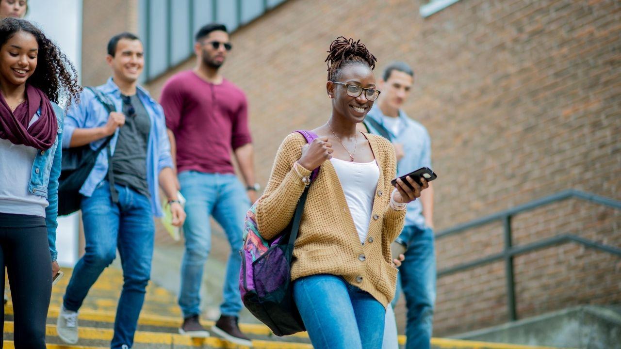 Dunia Mahasiswa Indonesia: Menemukan Jati Diri Di Tengah Aktivitas Kampus