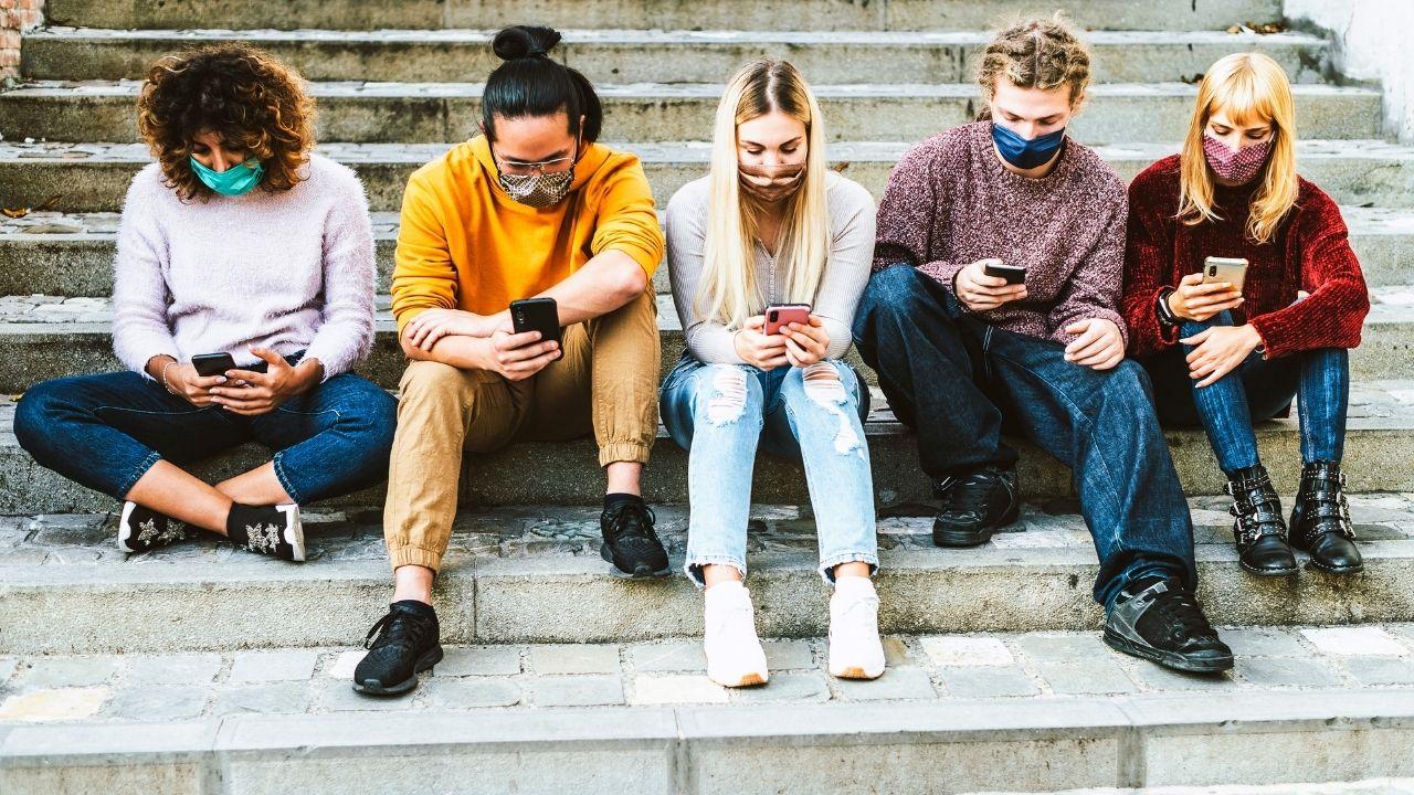 Kehidupan Mahasiswa Indonesia Dan Peran Solidaritas Dalam Lingkungan Kampus