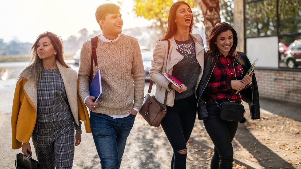 Mahasiswa Indonesia Dan Inklusi Difabel: Mewujudkan Kampus Yang Ramah Dan Setara