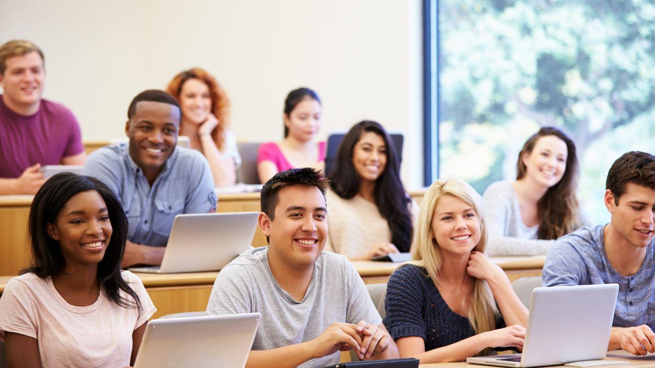 Mahasiswa Indonesia Dan Peran Kampus Dalam Mengembangkan Kemampuan Berpikir Kritis