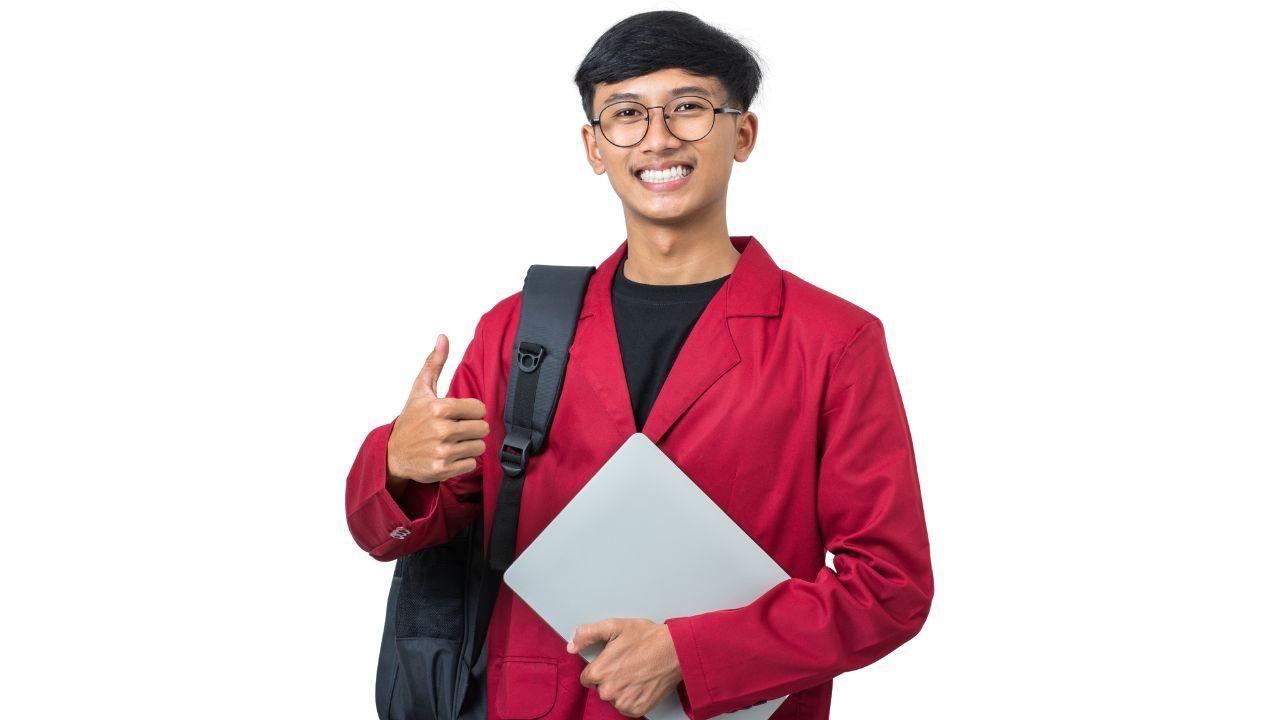 Belajar Menjadi Dewasa: Proses Diam-diam Dalam Kehidupan Mahasiswa