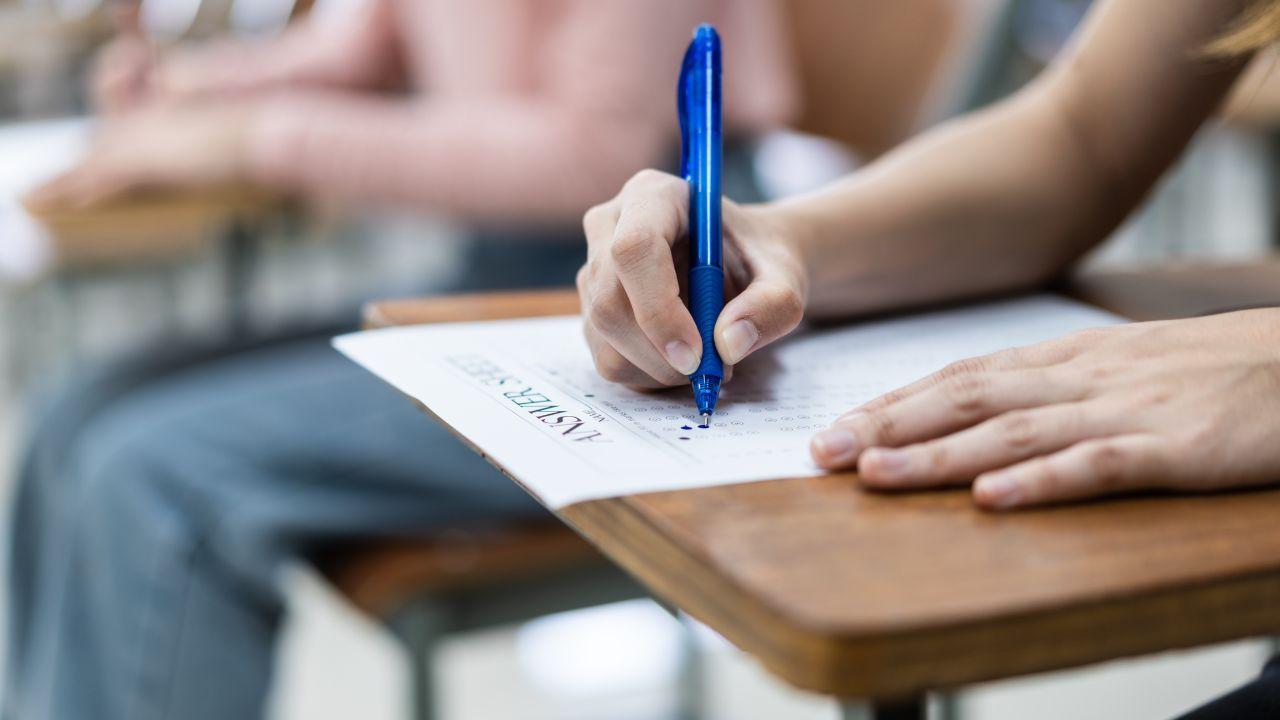 Mahasiswa Dan Kesehatan Mental: Tantangan Sunyi Di Balik Aktivitas Kampus