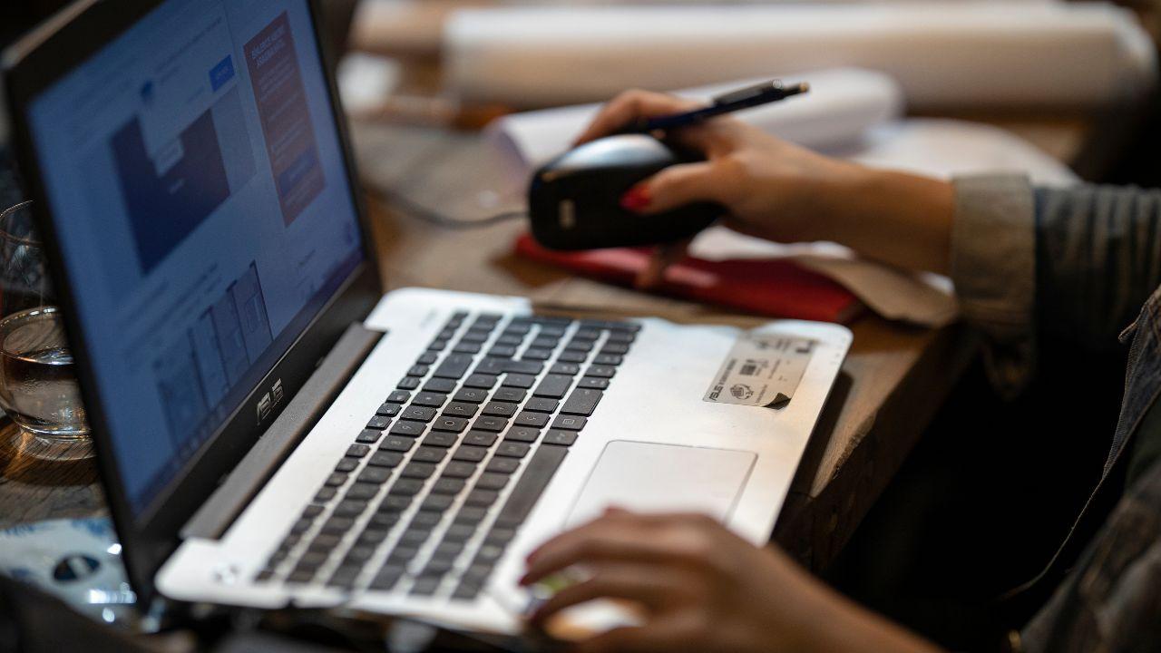 Pentingnya Organisasi Kampus Bagi Pengembangan Diri Mahasiswa