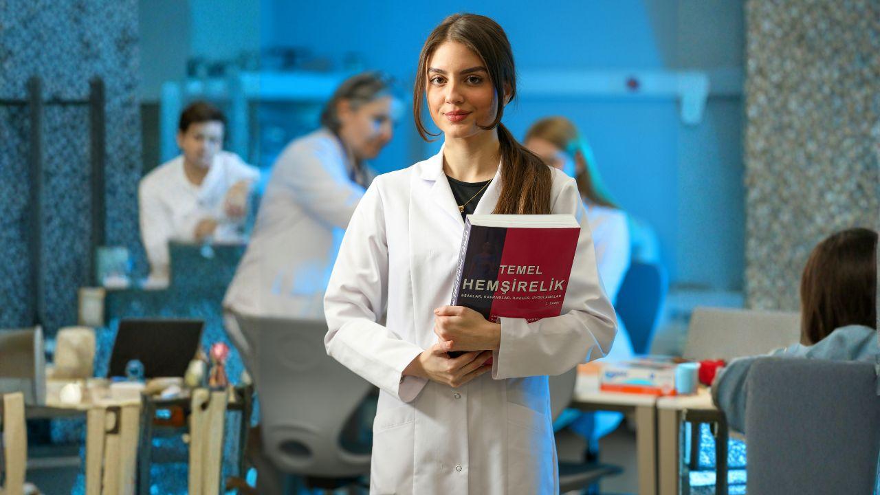 Hubungan Mahasiswa Dan Dunia Industri